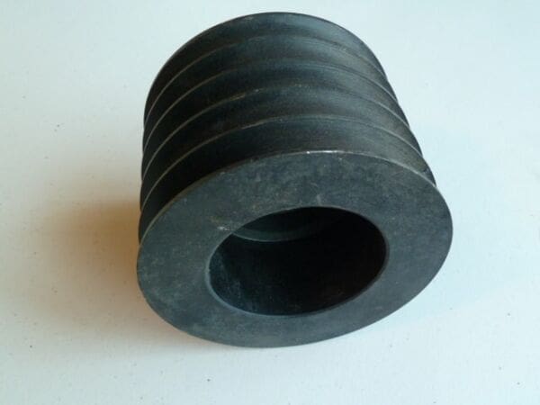 (WM-Series) Sheave spindle shaft, includes taper lock and 3/8